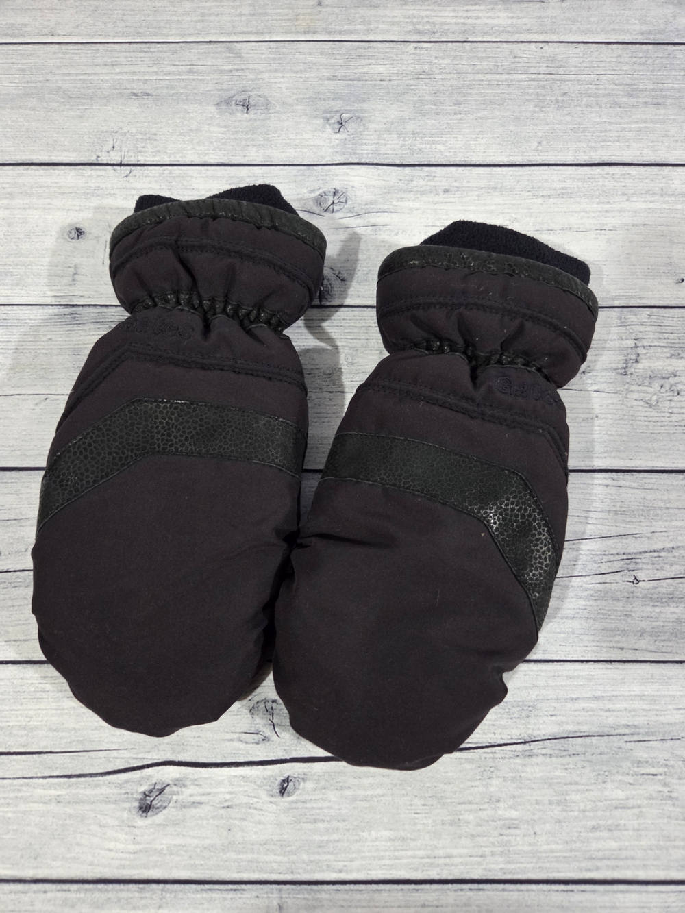 Gates Insulated Mittens